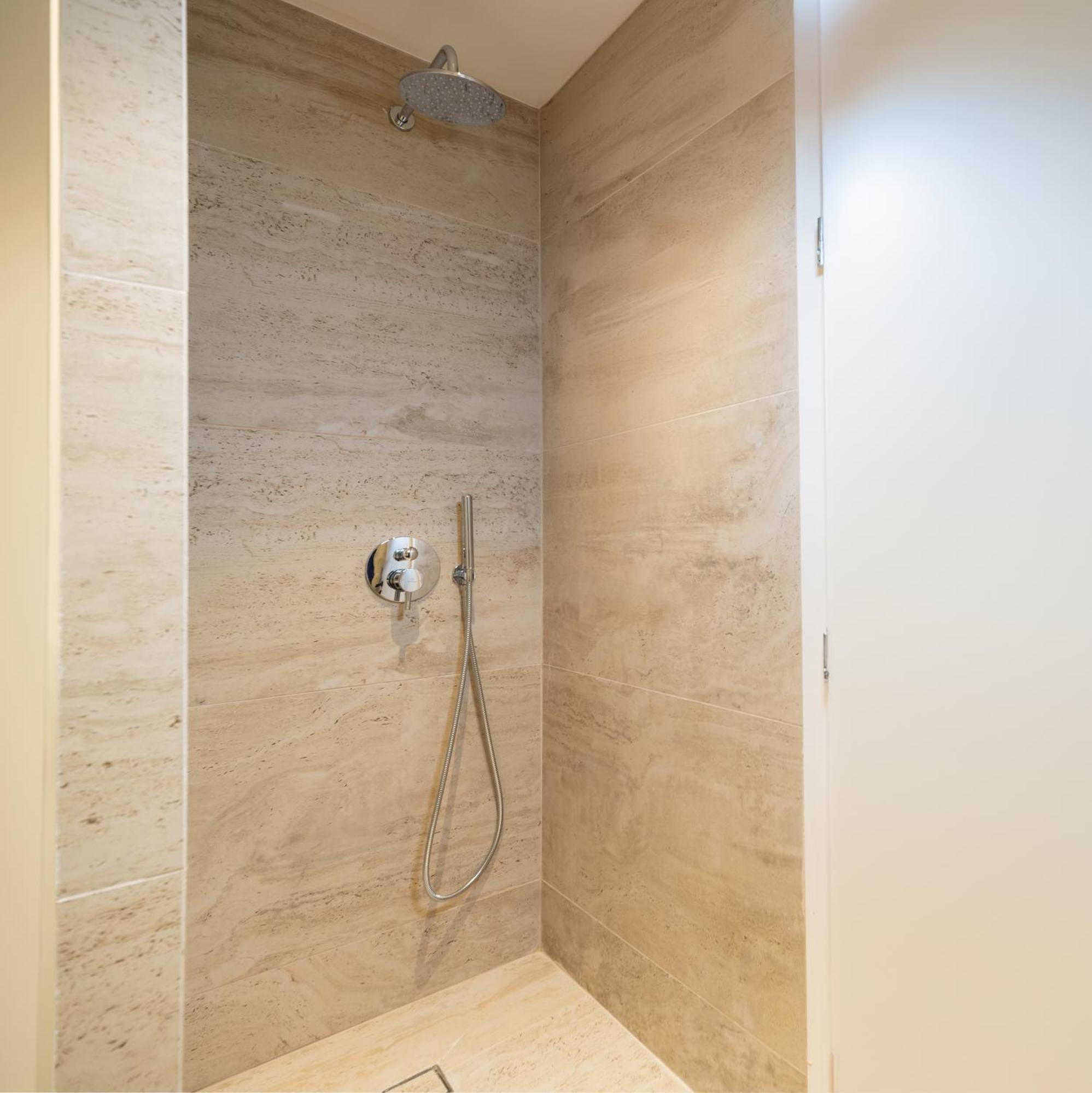 Top Notch Stay In Kolonaki Athens Luaran gambar